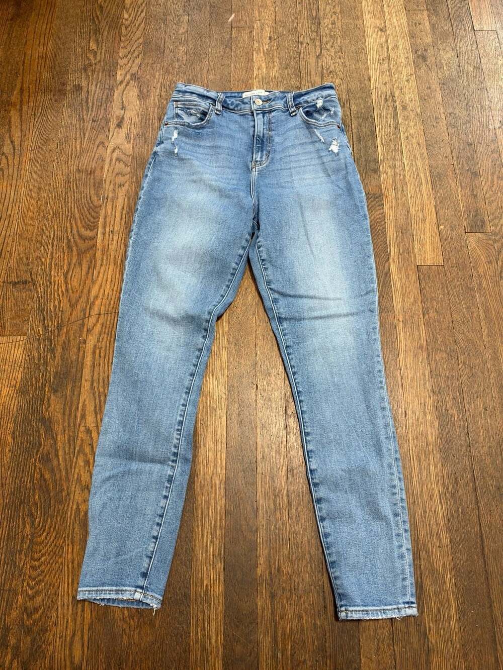 Abercrombie & Fitch The Super Skinny Ankle High Rise Curve Love Size 29 Ripped